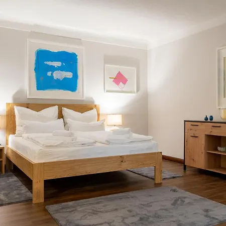 Gaestehaus Golf Club Gut Murstaetten فندق مبيت وإفطار